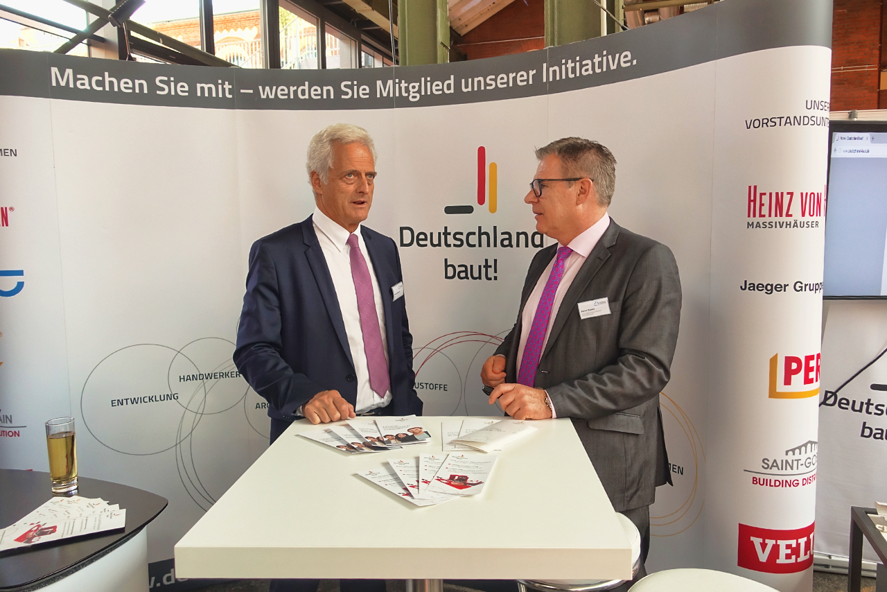 Deutschland baut! zeigt erneut Präsenz beim Tag der Deutschen Bauindustrie Deutschland baut! zeigt erneut Präsenz beim Tag der Deutschen Bauindustrie