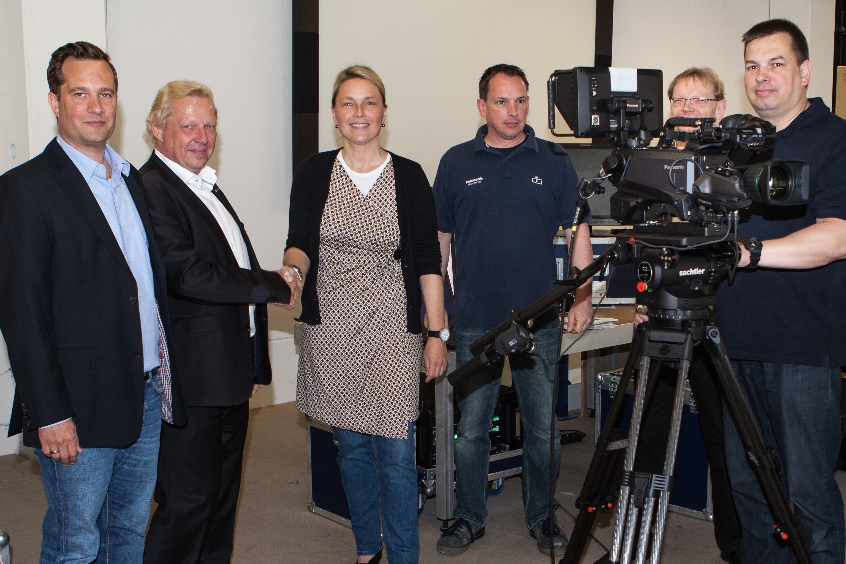 Panasonic verkauft 4K Studio Kameras an vision tools (Bildquelle: Panasonic) Panasonic verkauft 4K Studio Kameras an vision tools (Bildquelle: Panasonic)