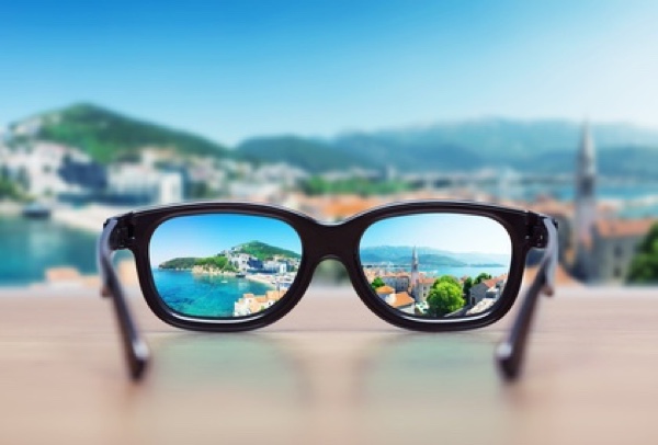 Augen lasern im Raum Augsburg. (Bildquelle:©Nomad_Soul - Fotolia.com)