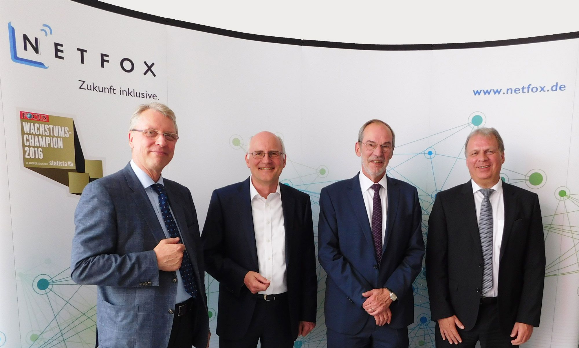 NETFOX AG: Prof. Dr. Meinel, Ulrich Otto, Rainer Trimter, Dr. Ortwin Wohlrab (Vorstand) (v.l.n.r.)