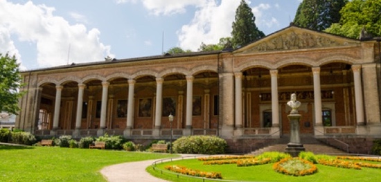 Fahrdienste und Limousinenservice aus Baden-Baden. (Bildquelle: Bild: malush?Fotolia)