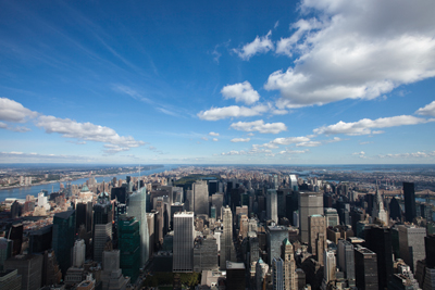 Zum Flug nach New York gleich das Hotel mitbuchen. Ein lukratives Zusatzgeschäft für die Airlines. ( Zum Flug nach New York gleich das Hotel mitbuchen. Ein lukratives Zusatzgeschäft für die Airlines. (
