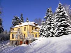 Villa Romantica**** Villa Romantica****