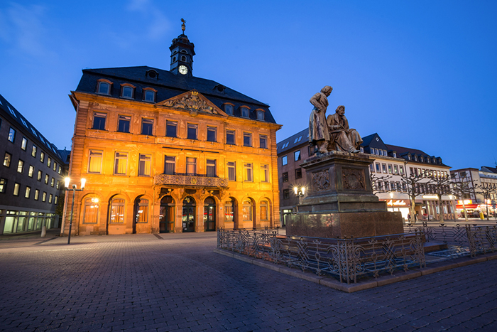 (Bildquelle: Shutterstock, 382197184, Tobias Arhelger)
