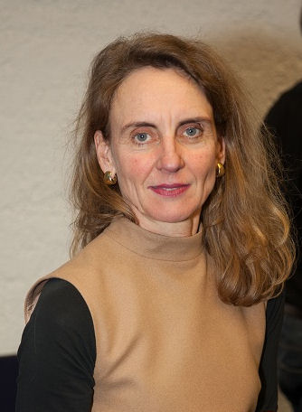 Dr. Christine Lötters Dr. Christine Lötters