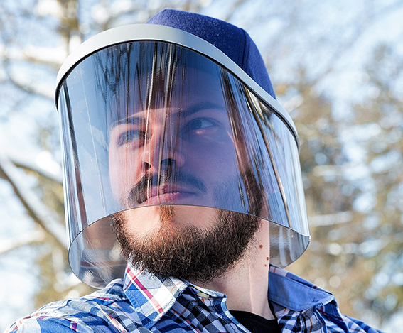 Das JEGCAP bewahrt Gesicht und Kopf vor UV Strahlung (Bildquelle: JEG-CAP GmbH)