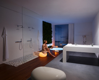 Die Badezimmer-Routinen sind so individuell wie die Menschen dahinter. Armaturen sollten daher absol Die Badezimmer-Routinen sind so individuell wie die Menschen dahinter. Armaturen sollten daher absol