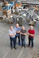 Gründer der Brabbler AG (v. l.): P. Köhnkow, J. Sellmann, E. Dolatre und K. Schramm (Bild: Brabbler) Gründer der Brabbler AG (v. l.): P. Köhnkow, J. Sellmann, E. Dolatre und K. Schramm (Bild: Brabbler)