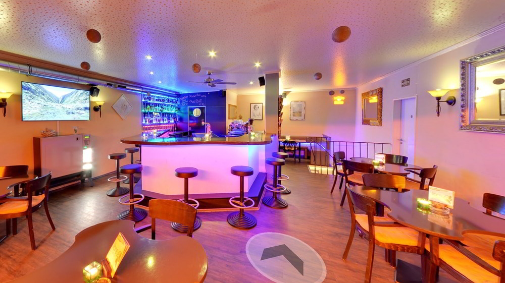 Libre Cafe Bar