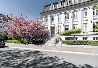 Bürogebäude Hannover, Außenansicht. Bild von Ceci GbR bei Wedemeier und Kollegen Bürogebäude Hannover, Außenansicht. Bild von Ceci GbR bei Wedemeier und Kollegen