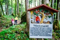 Verwunschener Märchenwald (Ruhpolding Tourismus GmbH) Verwunschener Märchenwald (Ruhpolding Tourismus GmbH)
