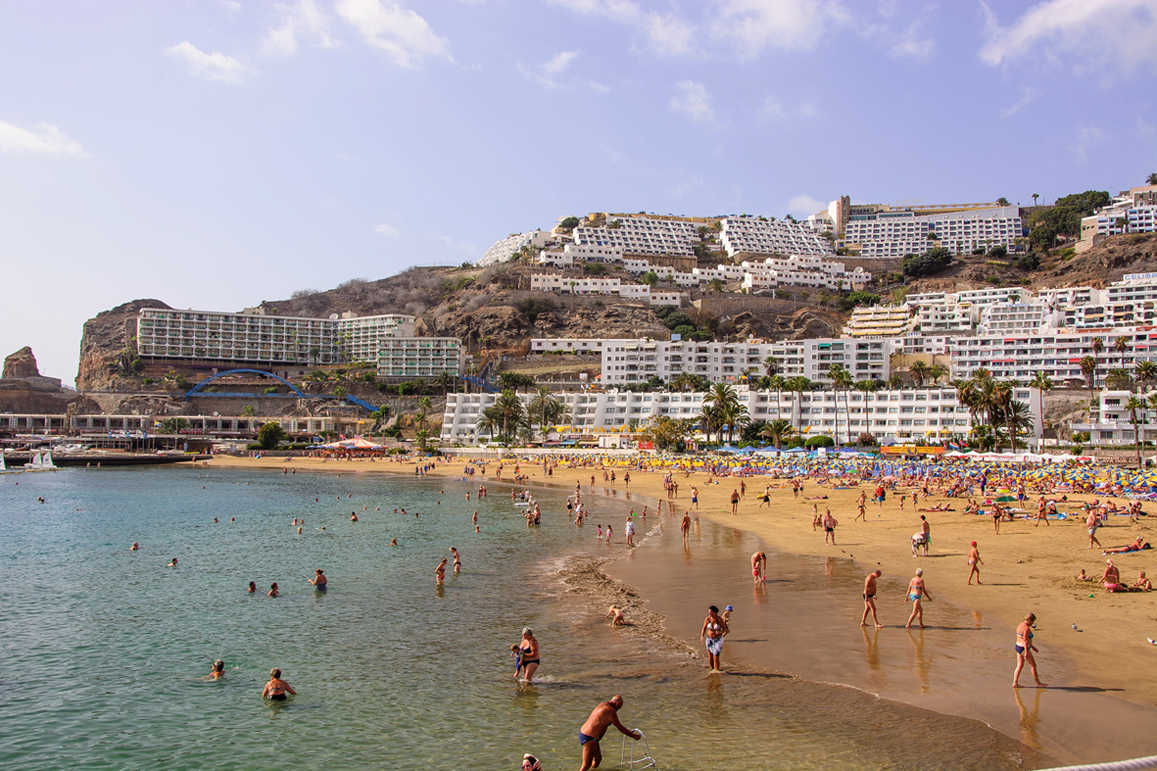 Die Kanarischen Inseln erwarten bis Ende 2016 mehr als 14 Millionen Urlauber.