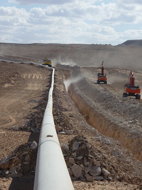 374 Kilometer Pipeline verlegt MAX STREICHER S.p.A. im Rahmen des Nawara Development Projekts. 374 Kilometer Pipeline verlegt MAX STREICHER S.p.A. im Rahmen des Nawara Development Projekts.