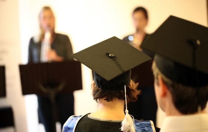 Junge Nachhaltigkeitsmanager: Nach 2 Jahren zum MBA-Abschluss Junge Nachhaltigkeitsmanager: Nach 2 Jahren zum MBA-Abschluss