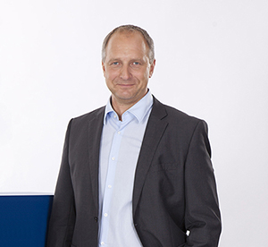 Dipl.-Ing. Jochen Freund ist neuer Vertriebsleiter der H2O GmbH Dipl.-Ing. Jochen Freund ist neuer Vertriebsleiter der H2O GmbH