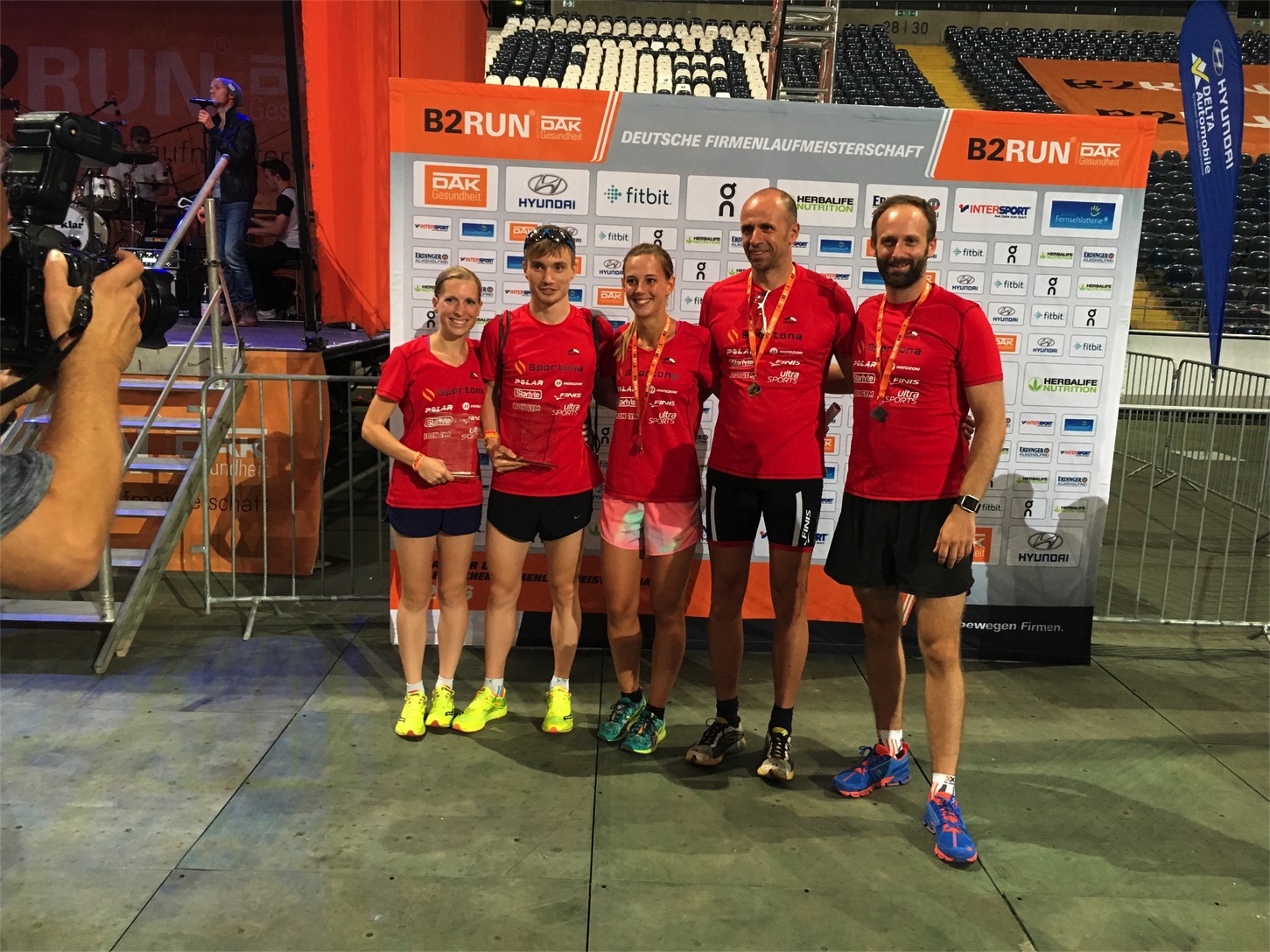 Team Sportona - Gewinner des B2Run in der Team Mixed-Wertung Team Sportona - Gewinner des B2Run in der Team Mixed-Wertung