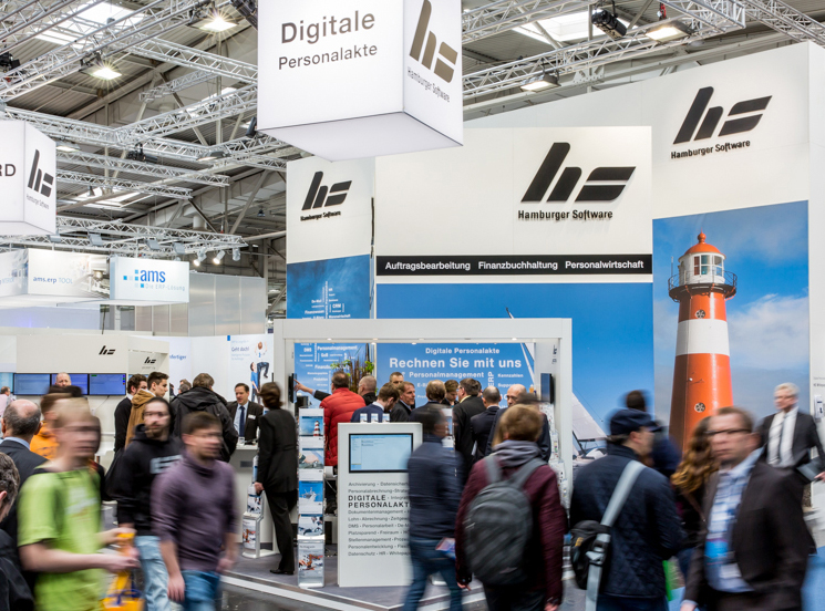 HS stellt auf der Zukunft Personal in Halle 3.2, Stand B 18 aus. HS stellt auf der Zukunft Personal in Halle 3.2, Stand B 18 aus.