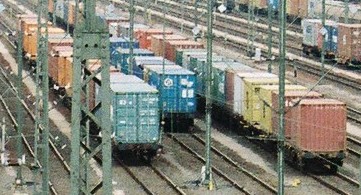 Containerzüge um die halbe Welt (Foto: Markus Wetterauer/ZUGhören)