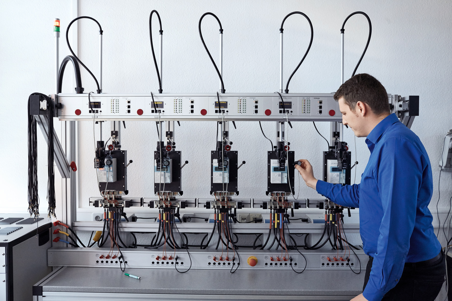 Die VOLTARIS Prüfstelle ERP3 in Maxdorf ist nach dem neuen Eichgesetz anerkannt. Die VOLTARIS Prüfstelle ERP3 in Maxdorf ist nach dem neuen Eichgesetz anerkannt.