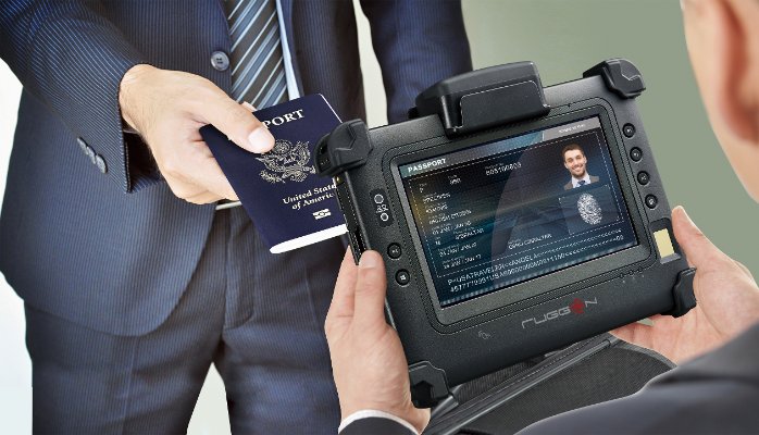 Pass- und Personenkontrolle mit PM-311B Public Safety Edition Pass- und Personenkontrolle mit PM-311B Public Safety Edition
