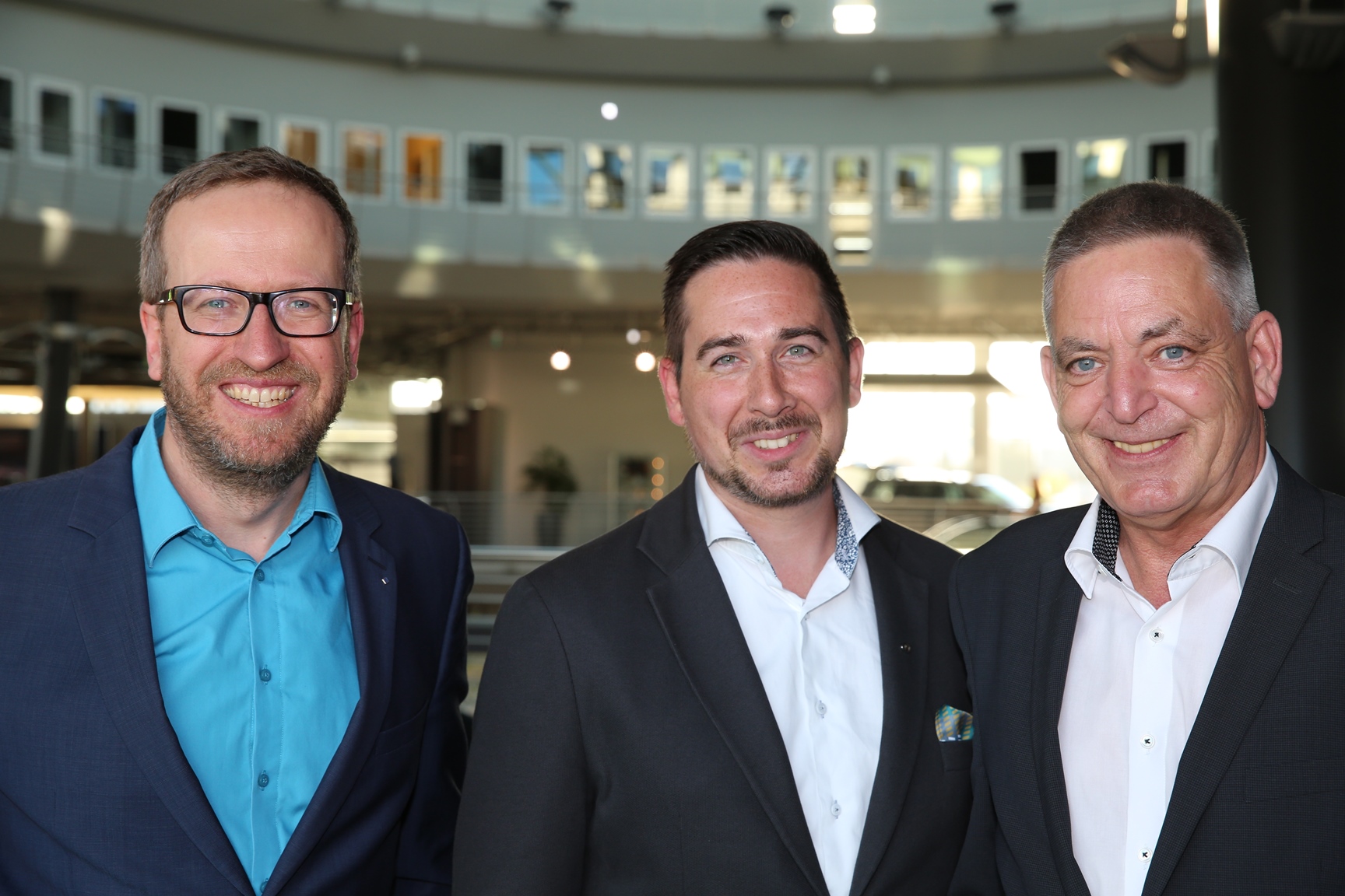 Holger Geißler, Präsident MCKB, Axel Viehöfer, Regional Manager Motel One, Dirk Schäfer, Mercedes Be Holger Geißler, Präsident MCKB, Axel Viehöfer, Regional Manager Motel One, Dirk Schäfer, Mercedes Be