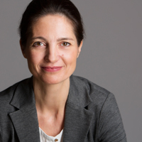 Julia Bielenberg: © Elfriede Liebenow - Die Feder eines Greifs Julia Bielenberg: © Elfriede Liebenow - Die Feder eines Greifs