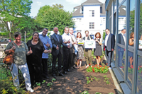 Der neue Färbergarten bereichert nun die Michaelschule. Bild: Claudia Wingens