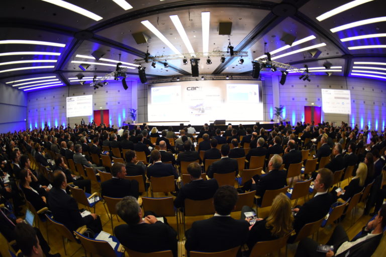 Auf dem carIT-Kongress präsentieren IT-Dienstleister ihre Lösungen für die Mobilität von morgen. (Bi Auf dem carIT-Kongress präsentieren IT-Dienstleister ihre Lösungen für die Mobilität von morgen. (Bi