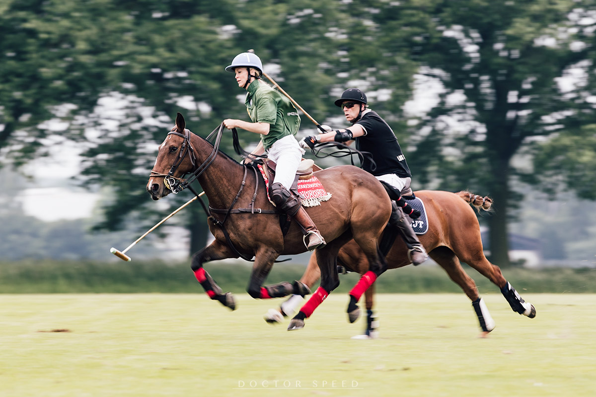 Bildquelle: Rhein Polo Düsseldorf e.V./Fotografin: Karla Schwede Bildquelle: Rhein Polo Düsseldorf e.V./Fotografin: Karla Schwede