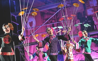 Der Chinesische Nationalcircus kommt 2017 mit neuem Programm nach Deutschland (Foto: Tim Foltin) Der Chinesische Nationalcircus kommt 2017 mit neuem Programm nach Deutschland (Foto: Tim Foltin)