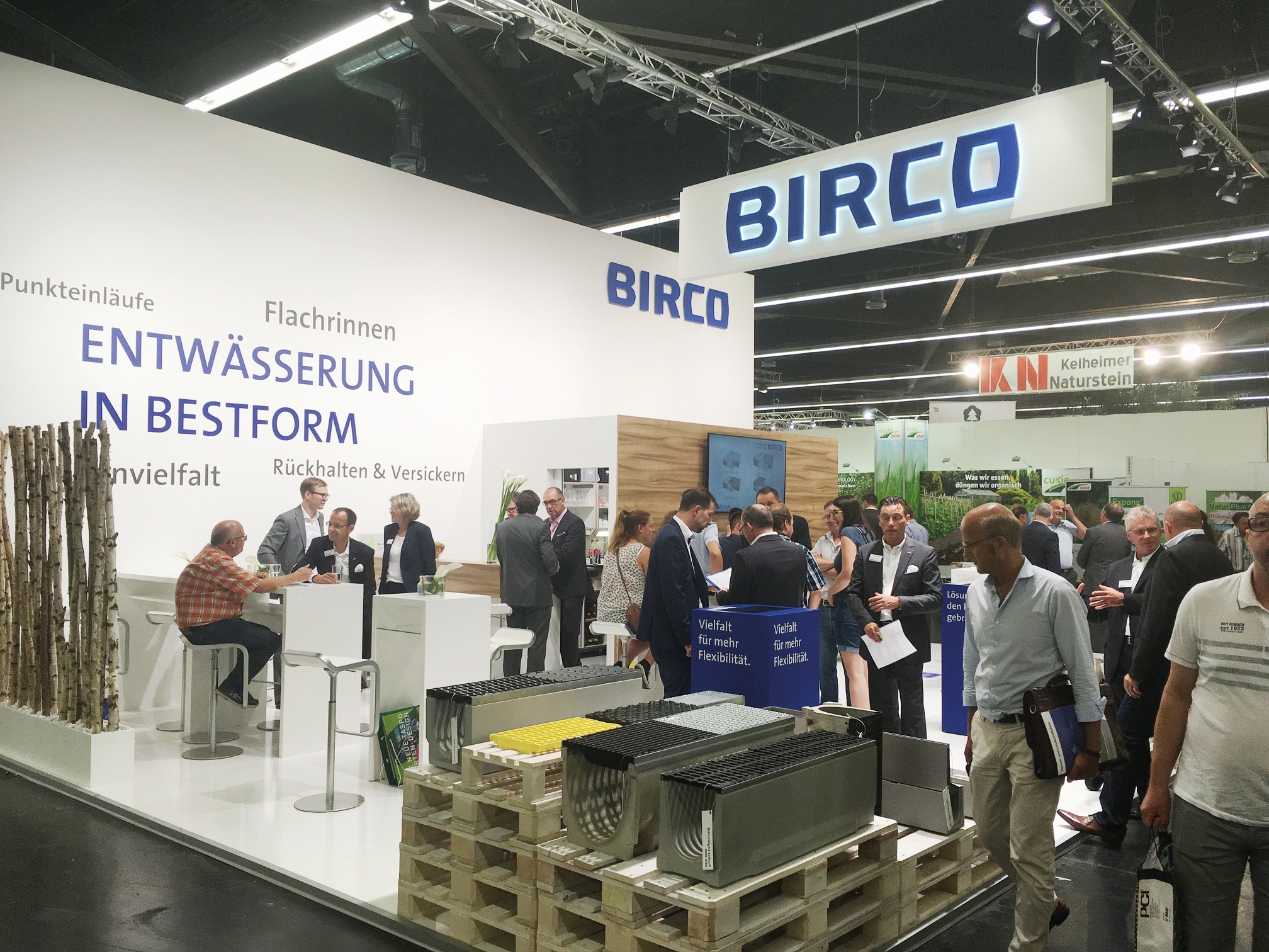 Unter dem Motto?Alles, was du brauchst.?präsentierte sich BIRCO auf der GaLaBau. (Bildquelle: BIRCO)