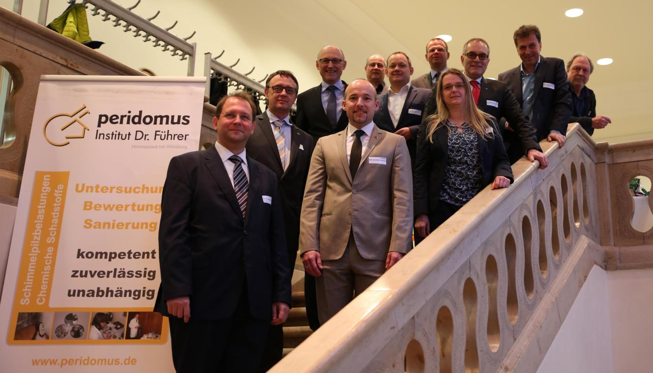 Referenten und Expertenrat des Würzburger Schimmelpilz-Forums - Credits: www.peridomus.de Referenten und Expertenrat des Würzburger Schimmelpilz-Forums - Credits: www.peridomus.de