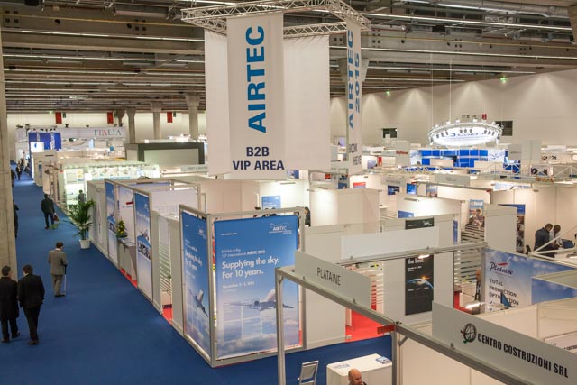 Die Airtec in München ist einer der führenden Treffpunkte der internationalen Luft- und Raumfahrt (B