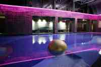 Indoorpool © Edward Gröger artinaction
