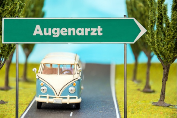 Katarakt: Typische Hinweise ernst nehmen. (Bildquelle:©Thomas Reimer - Fotolia.com) Katarakt: Typische Hinweise ernst nehmen. (Bildquelle:©Thomas Reimer - Fotolia.com)