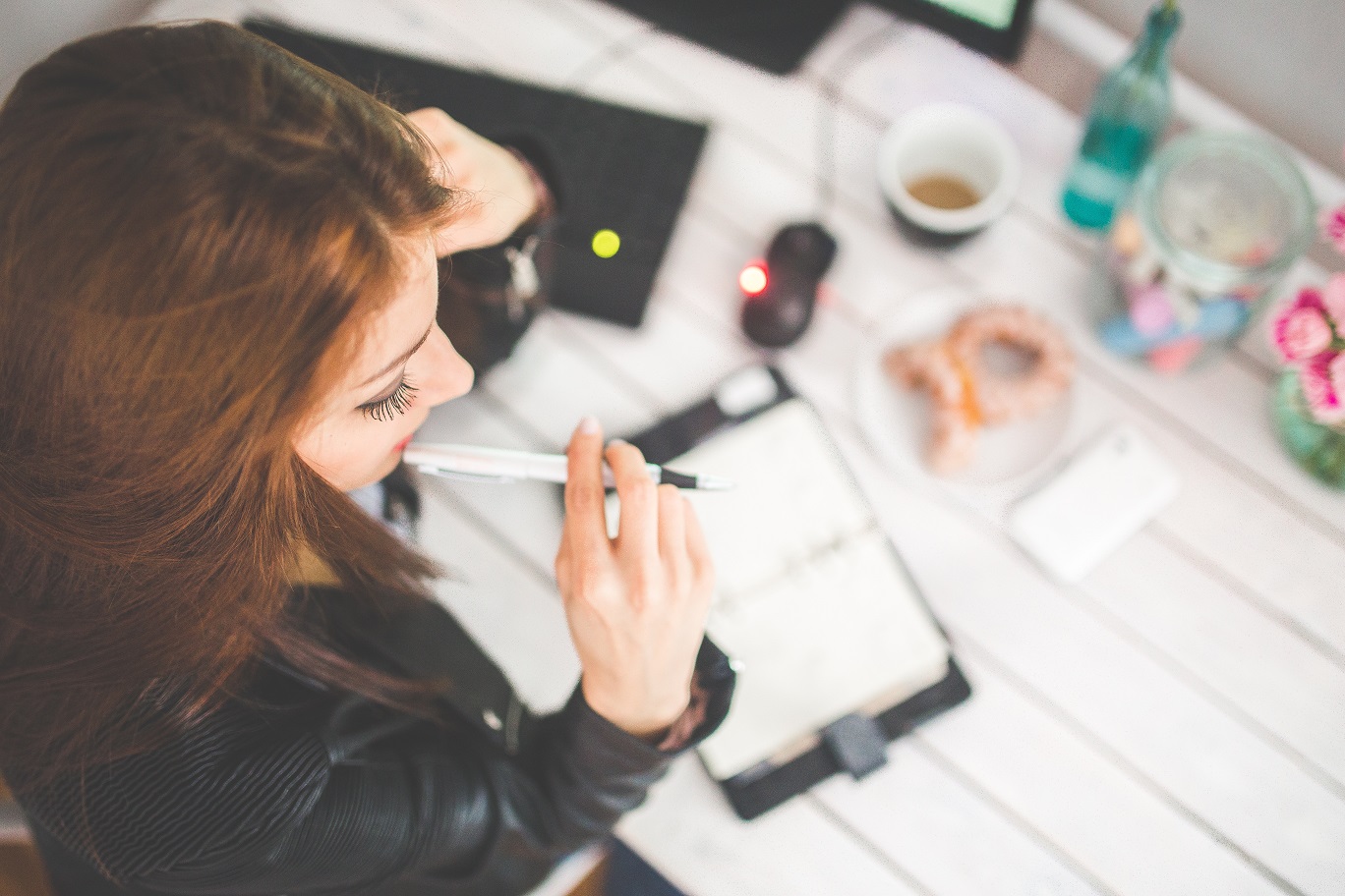 Young Office Professionals kommen am 24.10.16 zur After Work Session in Frankfurt zusammen (Bildquel