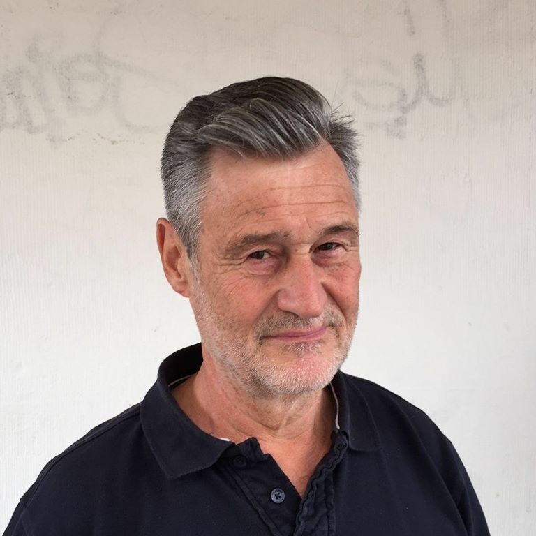 Dr. Reinhard Schreiner Dr. Reinhard Schreiner