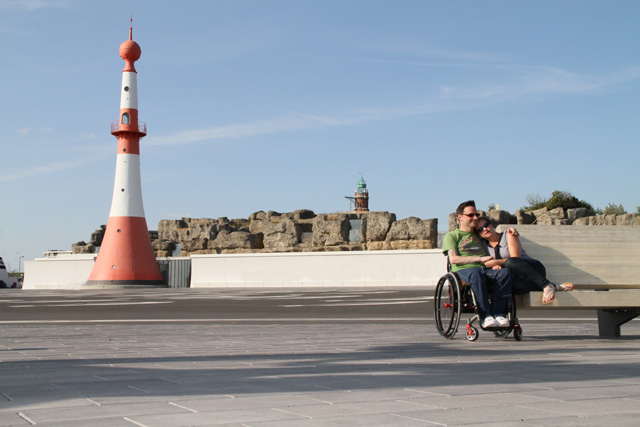 Auch mit Handicap das Leben genießen. Bei den Angeboten von Runa Reisen ist dies möglich.