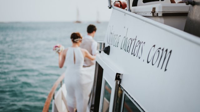 Hochzeit auf der Strae Yacht (Bildquelle: @ Strae Charters) Hochzeit auf der Strae Yacht (Bildquelle: @ Strae Charters)