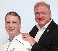 Mit Markus Dworaczek (l.) hat Frank Schwarz einen engagierten Küchenchef verpflichtet.  © hob