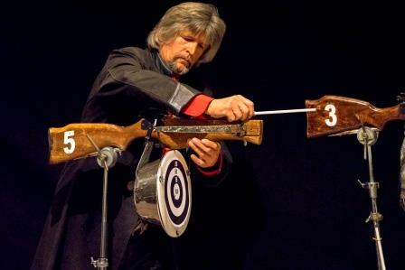 Peter Moretti begeistert mit seinem legendären Super-Tell-Schuss (Bildquelle: Galieo-Park) Peter Moretti begeistert mit seinem legendären Super-Tell-Schuss (Bildquelle: Galieo-Park)
