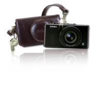 (FOTO: SIGMA) Die neue Digitalkamera DP1s – ein perfektes Weihnachtsgeschenk (FOTO: SIGMA) Die neue Digitalkamera DP1s – ein perfektes Weihnachtsgeschenk