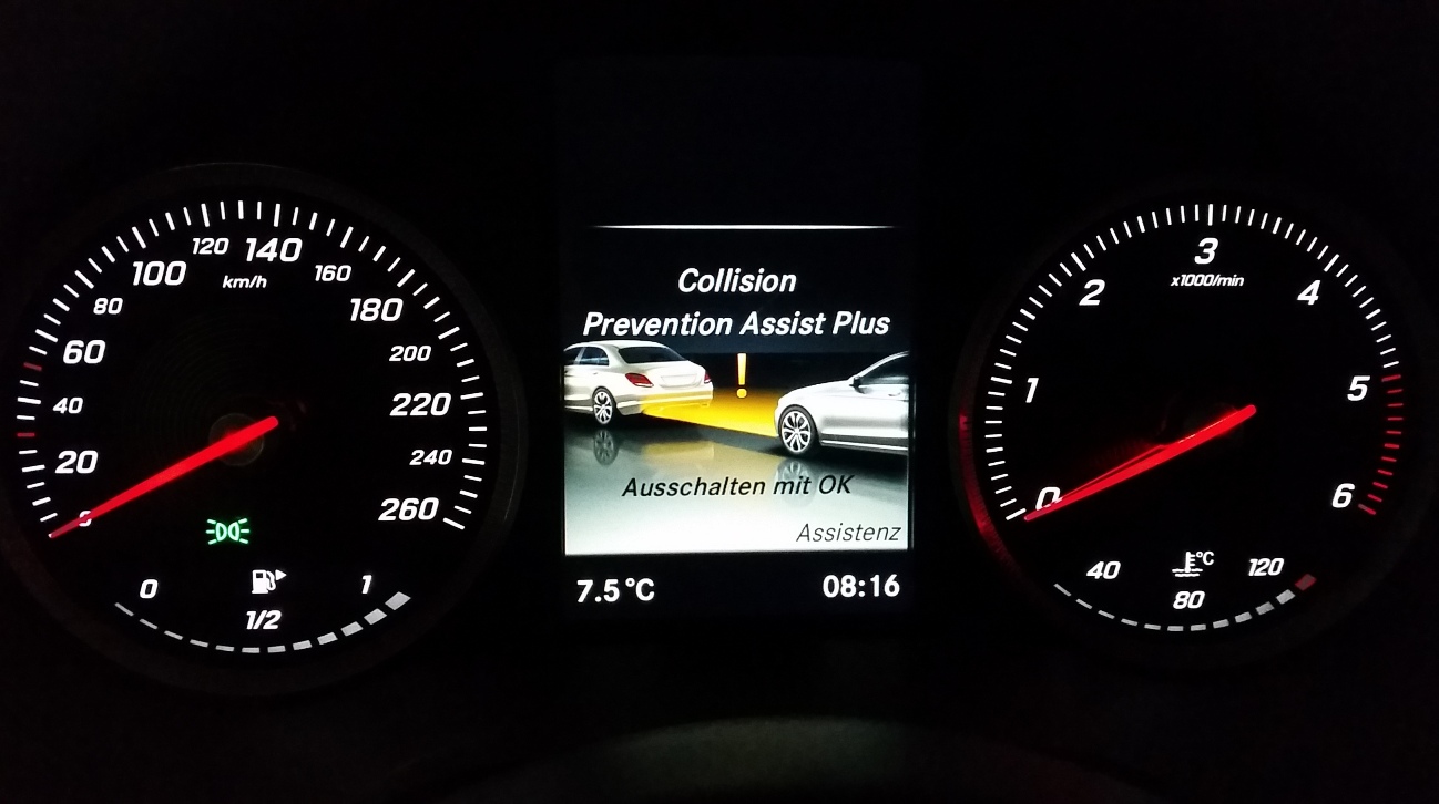Erste deutsche Autoversicherung belohnt Assistenzsysteme Erste deutsche Autoversicherung belohnt Assistenzsysteme
