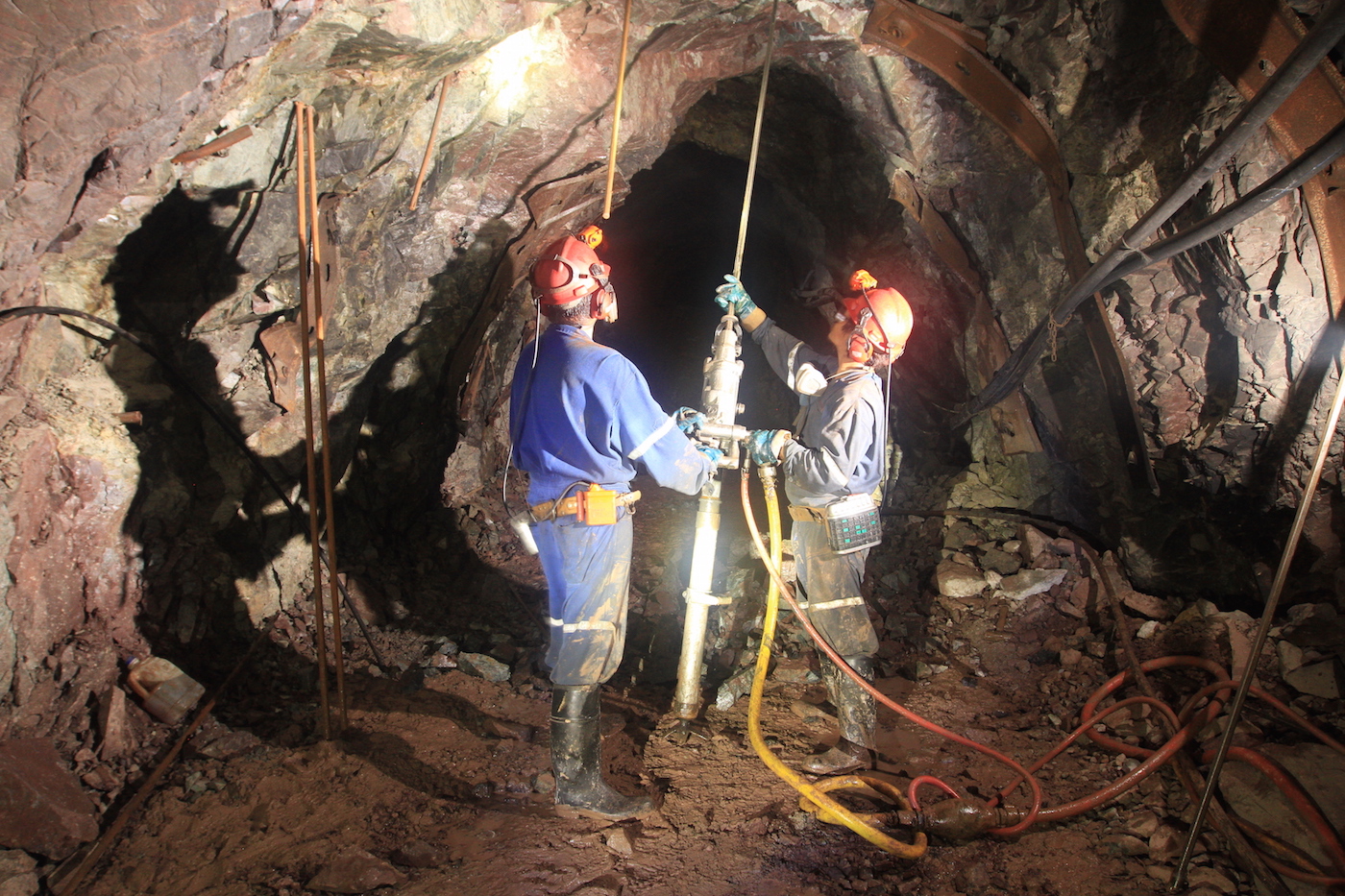 Bohrungen auf Guanacevi Mine, Endeavour Silver Bohrungen auf Guanacevi Mine, Endeavour Silver