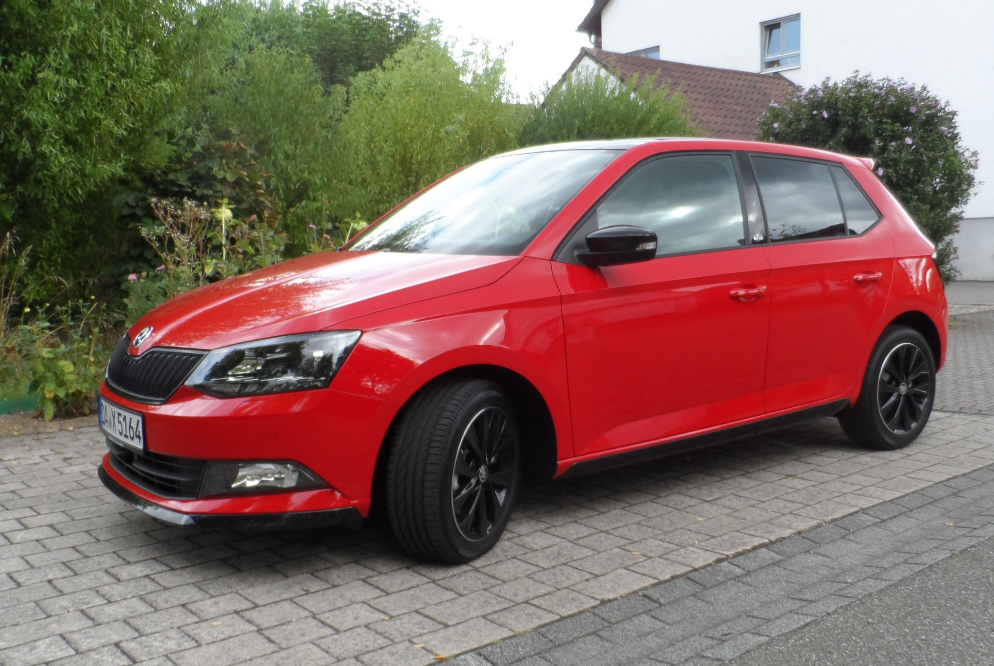 Testwagen im sportlichen Rot-Look: Skoda Fabia Monte Carlo. (Foto: presseweller)