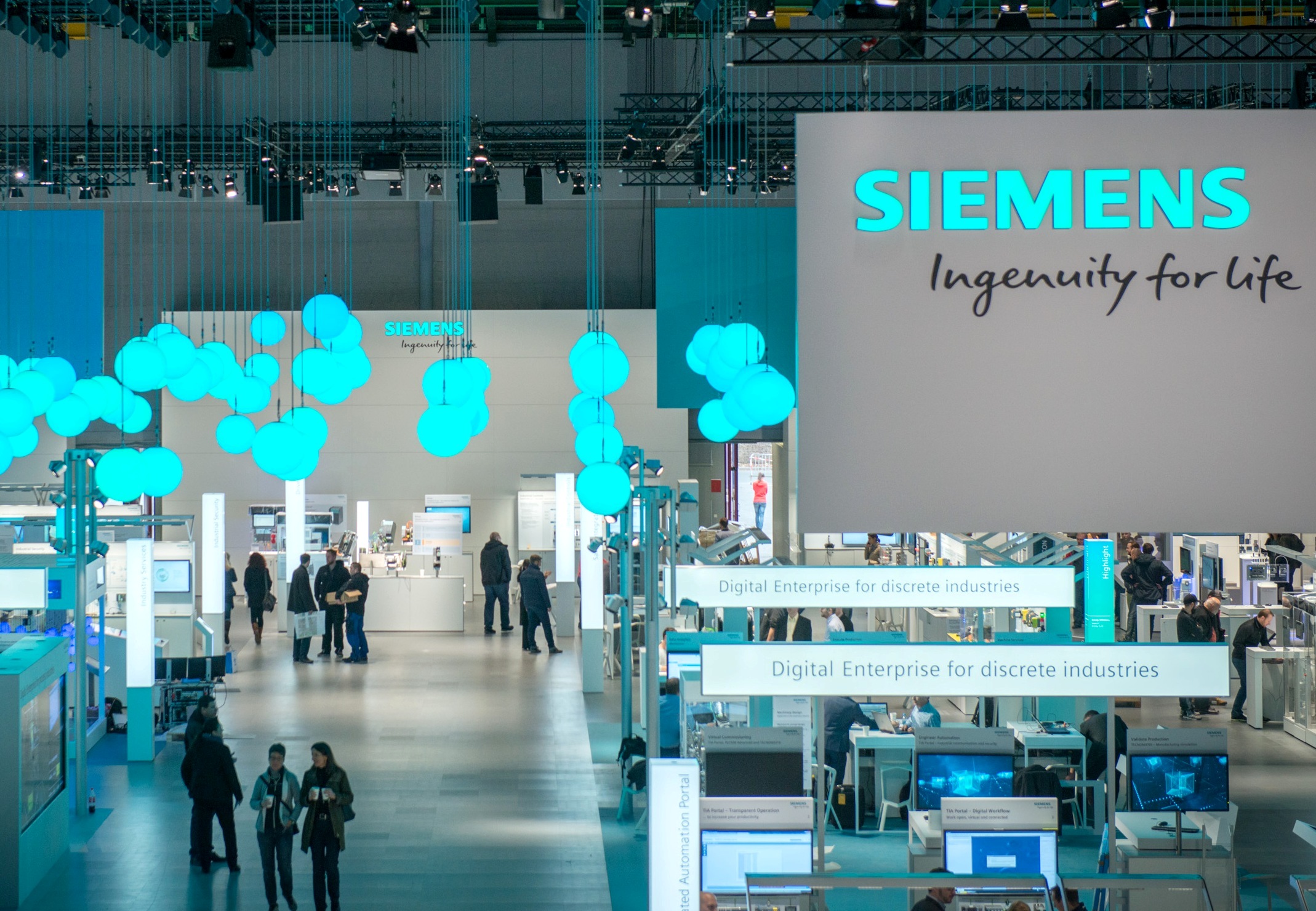 (Foto: hl-studios, Erlangen)?Messeinszenierungen der neuen Generation präsentiert hl-studios