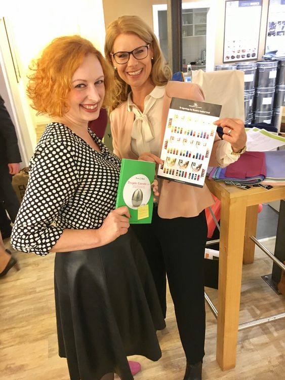 Jasmin Möser alias Svea J. Held, Autorin von Projekt Eieruhr 2.0 - Buch für die Partnersuche mit Chr