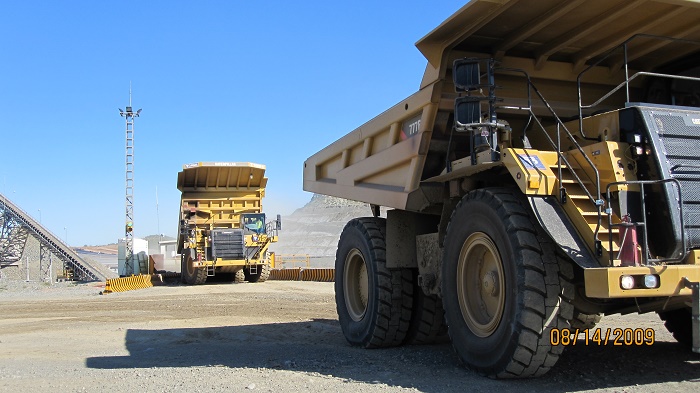 Brand New 100 Ton Caterpillar Trucks On Site Brand New 100 Ton Caterpillar Trucks On Site