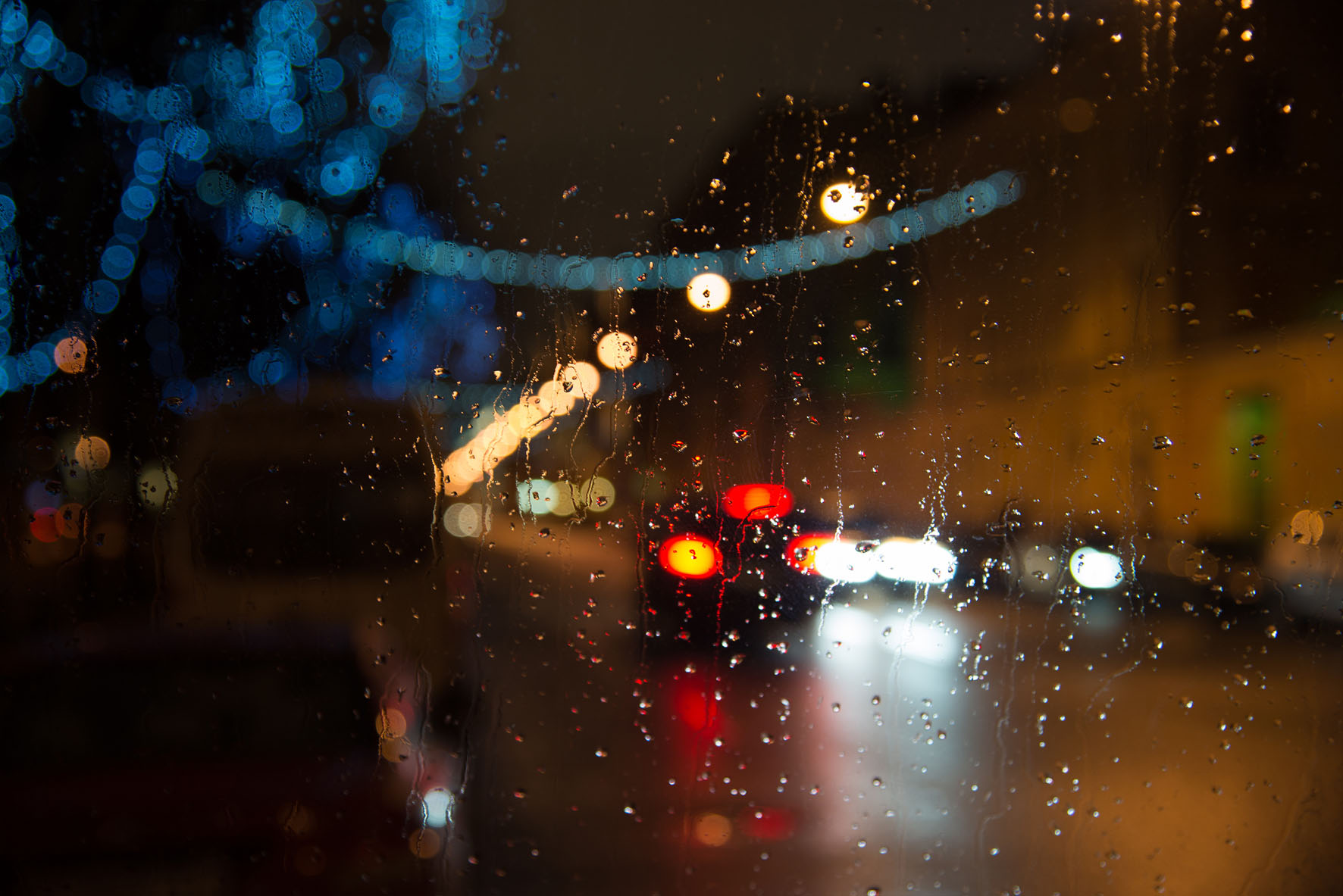 Schlechte Sicht auf deutschen Straßen (Bildquelle:©pavel_812 - Fotolia) Schlechte Sicht auf deutschen Straßen (Bildquelle:©pavel_812 - Fotolia)