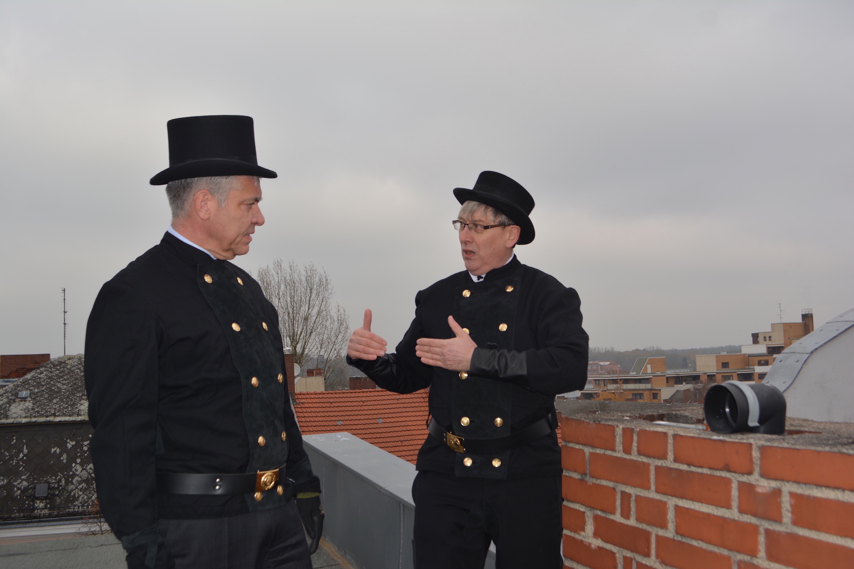Bundestagsabgeordneter Frank Steffel (li.) mit Innungsobermeister Norbert Skrobek (Bildquelle: Schor